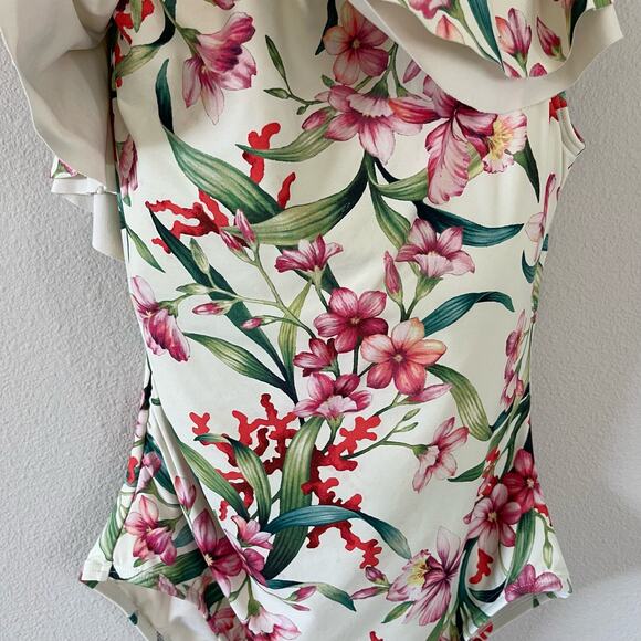 Carmen Marc Valvo Floral Ruffle One Shoulder One Piece Swimsuit (10) - Picture 4 of 10